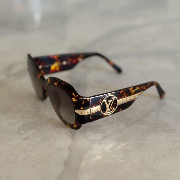Louis Vuitton Designer Retired PARIS/TEXAS Sun Glasses - Picture 11 of 13